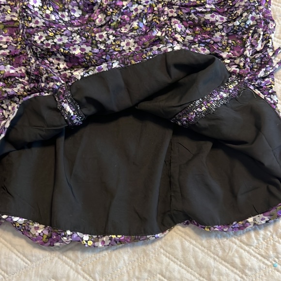 New ASTR Flowered long sleeve Mini Dress - Picture 8 of 8